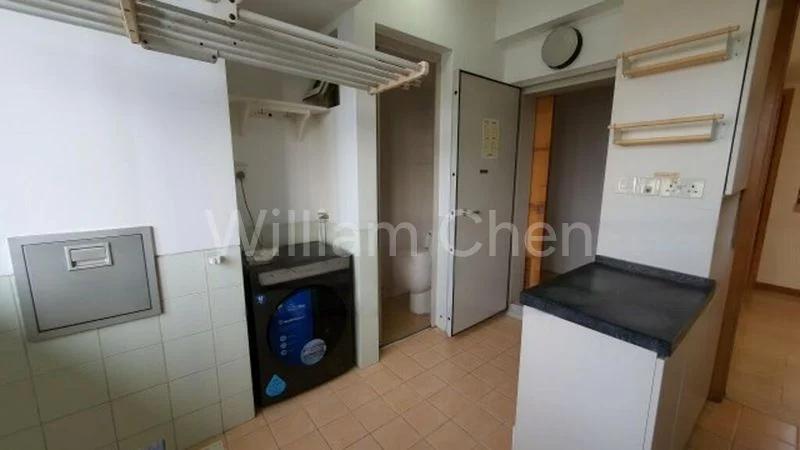 3 Bed Condo for Rent in  Le Crescendo - Image 7